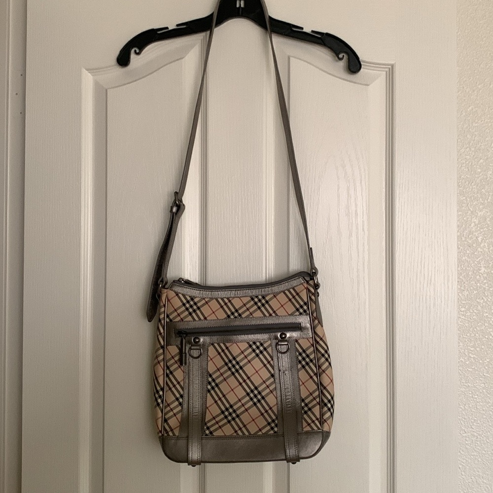 Vintage Burberry Mettalic Crossbody Bag - Picture 8 of 16